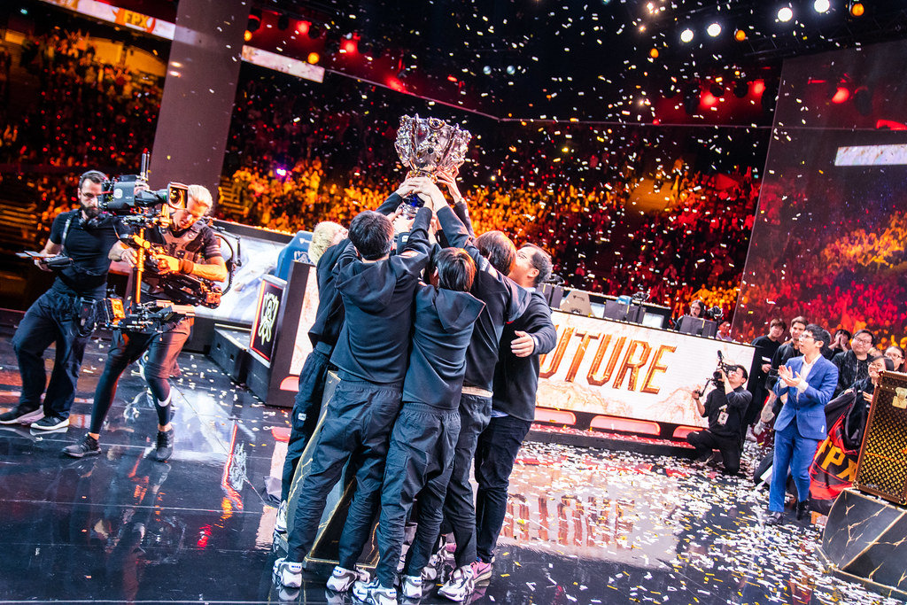 传奇选手Rekkles转型辅助加盟FNC战队,寒冰射手辅助惊艳全场-uwin电竞 传奇选手Rekkles转型辅助加盟FNC战队,寒冰射手辅助惊艳全场-uwin电竞